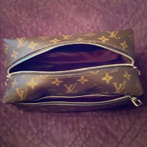 Nearly new Louis Vuitton Men’s toiletry bag